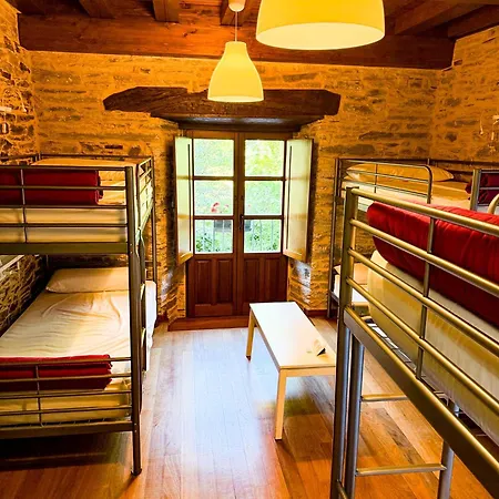 Hostel No Pasa Nada Alburgue *